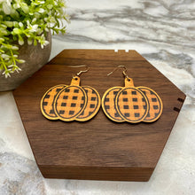Load image into Gallery viewer, Wooden Dangle Earrings - Fall - #1