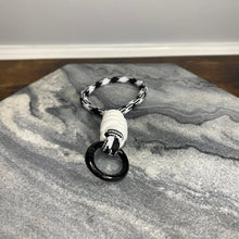 Load image into Gallery viewer, Keychain - Paracord