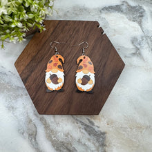 Load image into Gallery viewer, Wooden Dangle Earrings - Fall - Gnome Acorn