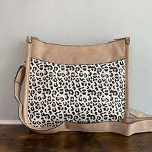 Load image into Gallery viewer, Aubree Crossbody Purse - Pink Sand &amp; Black Snow Leopard