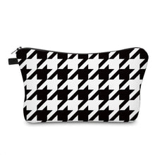 Load image into Gallery viewer, Pouch - Houndstooth