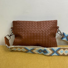 Load image into Gallery viewer, Robyn Woven Purse