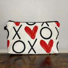 Load image into Gallery viewer, Pouch - XOXO White