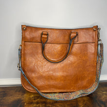 Load image into Gallery viewer, Aubree + Handle - Crossbody Purse